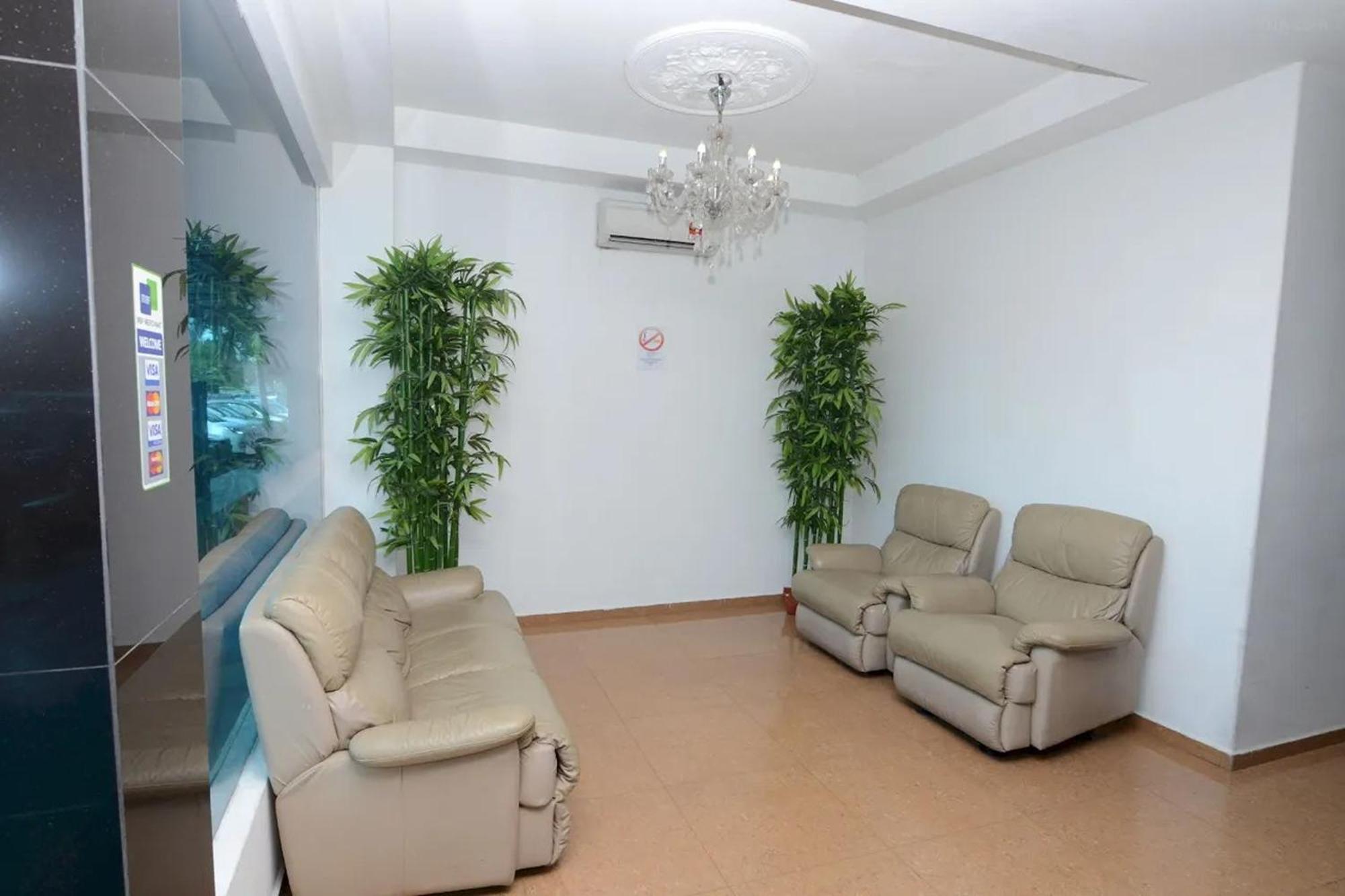 Hotel Alam Indi Johor Bahru Extérieur photo