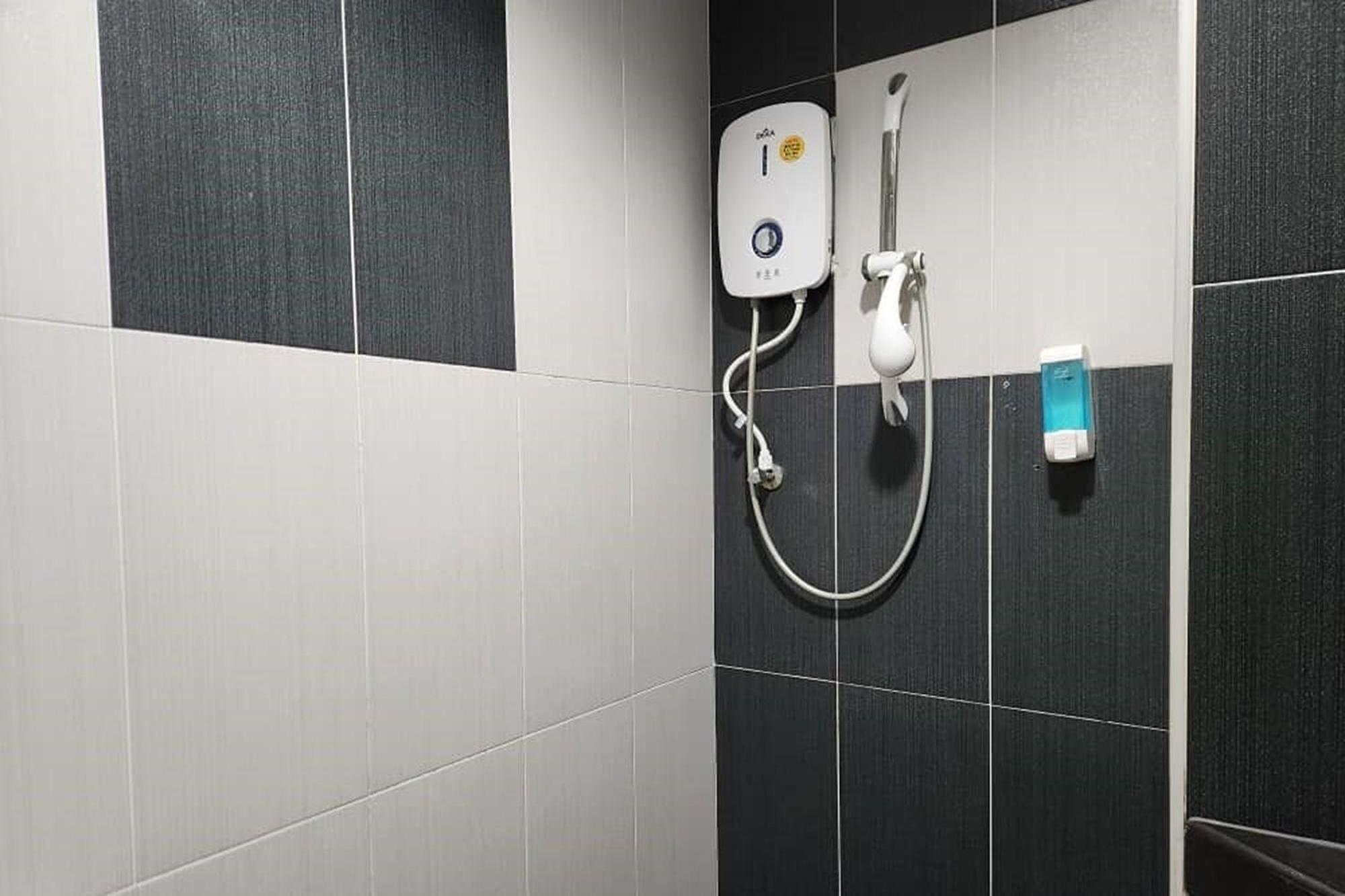Hotel Alam Indi Johor Bahru Extérieur photo