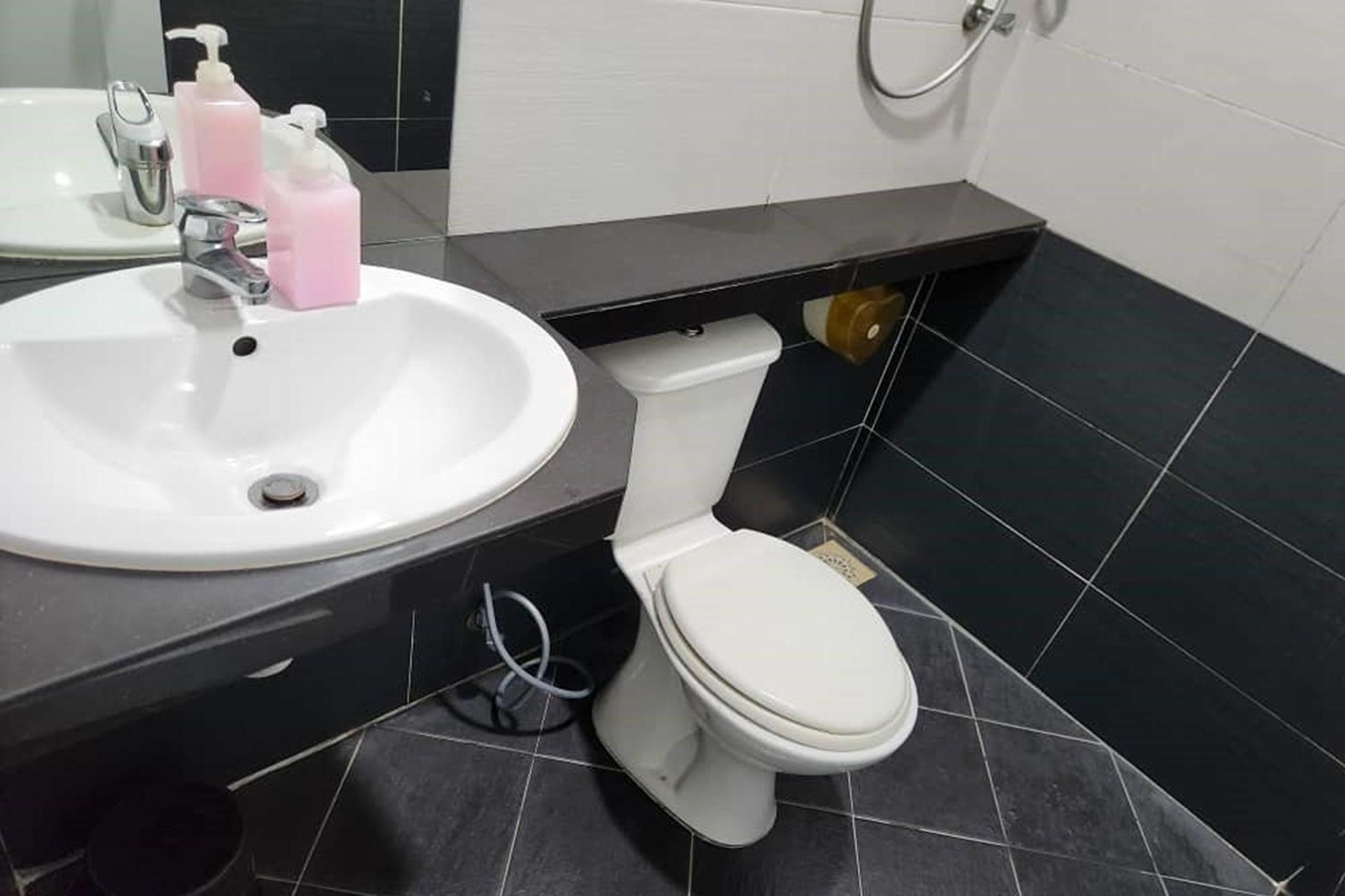 Hotel Alam Indi Johor Bahru Extérieur photo
