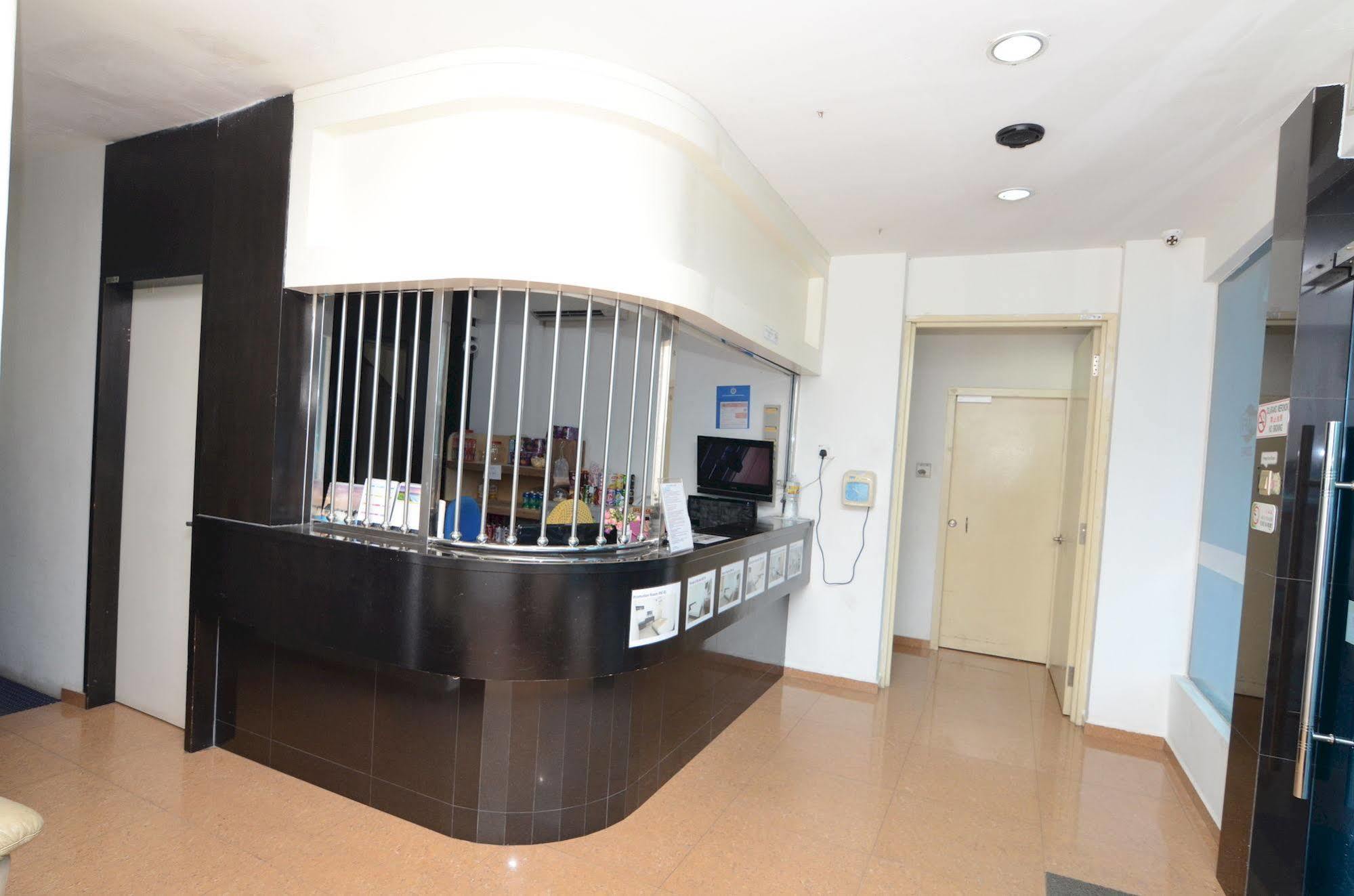 Hotel Alam Indi Johor Bahru Extérieur photo