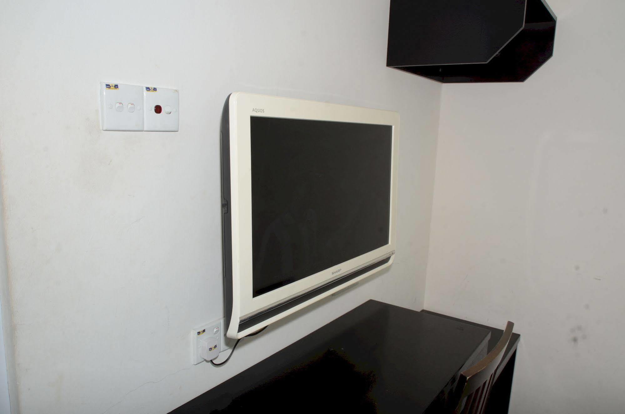Hotel Alam Indi Johor Bahru Extérieur photo